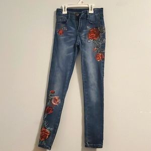 Joy Folie Girls embroidered jeans